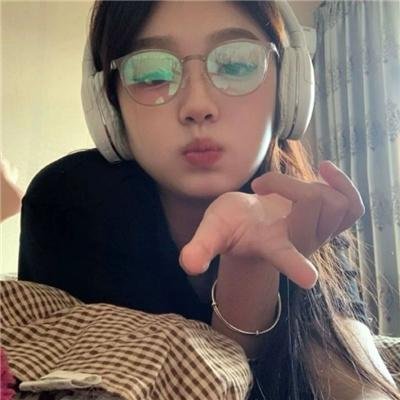 春曲丽影